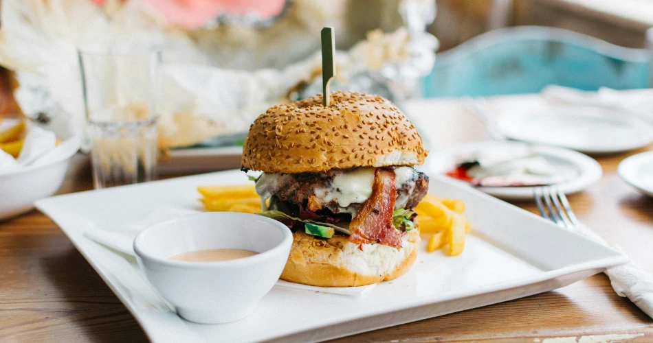 A Foodie’s Guide to Jeddah: Local Dishes You Must Try
