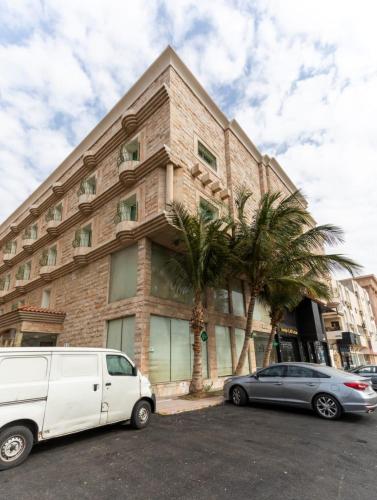 Delmon Hotel Suites