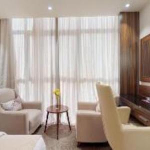 Ebreez Hotel