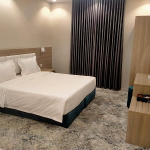 Holiday plus Mushrafa-هوليداي بلس مشرفة Jeddah