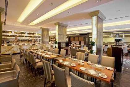 Crowne Plaza Jeddah - image 20