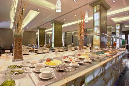 Crowne Plaza Jeddah - image 4