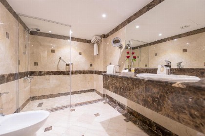 Ramada Continental Jeddah - image 17