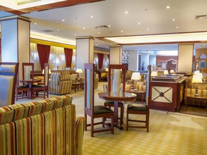 Jeddah Grand Hotel - image 11