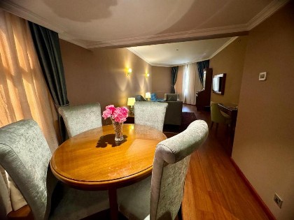 Jeddah Grand Hotel - image 8