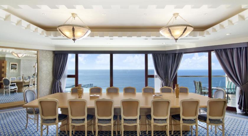 Hilton Jeddah - image 7