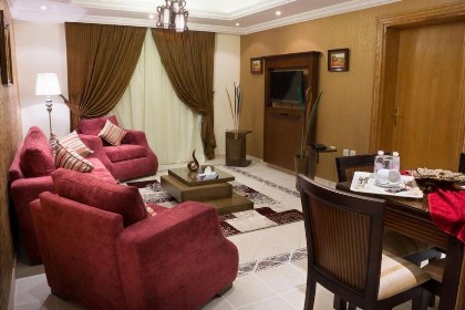 Safari Hotel Apartment - image 11