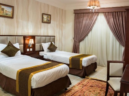 Safari Hotel Apartment - image 18