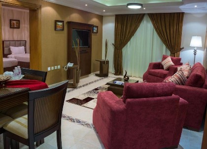 Safari Hotel Apartment - image 9