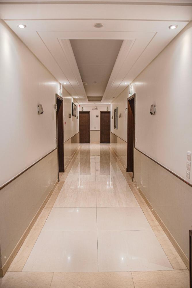 Orans Suites 2 - image 5