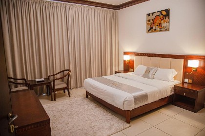 Orans Suites 2 - image 6