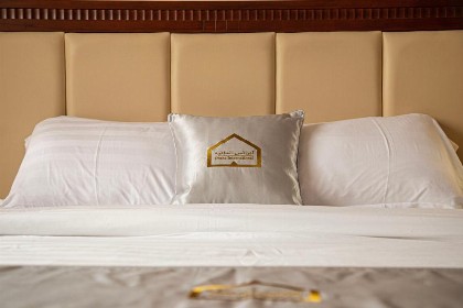 Orans Suites 2 - image 7