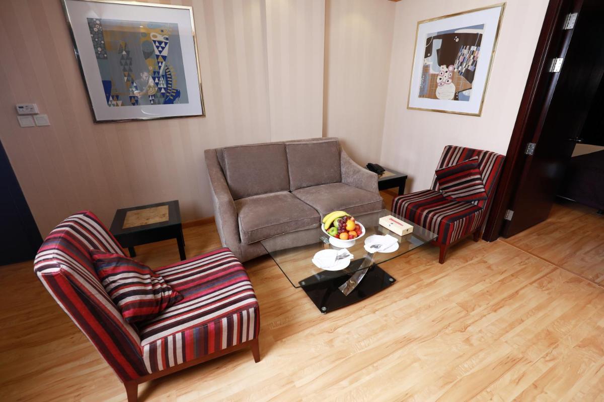 Al Hayatt Jeddah Hotel - image 2