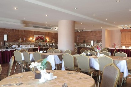 La Fontaine Jeddah Hotel - image 12