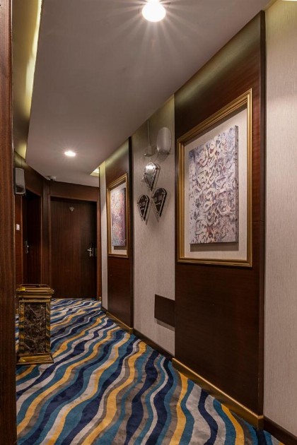 Laten Suites Prince Sultan - image 3