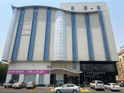 جلنار الشرق للشقق المخدومة - image 1