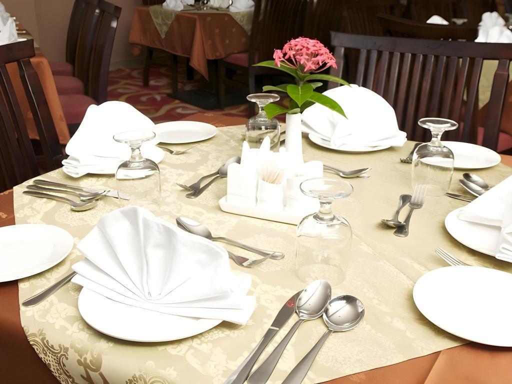 Lafontaine Hotel Jeddah - image 2