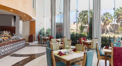 Movenpick Hotel Jeddah - image 5