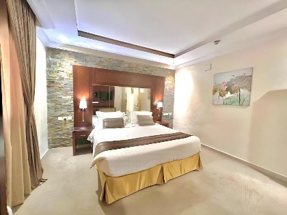 Loren Suites - image 18