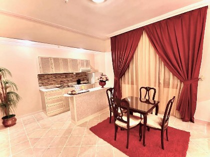 Rotana Hotel - image 14