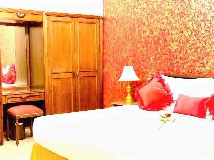 Rotana Hotel - image 16