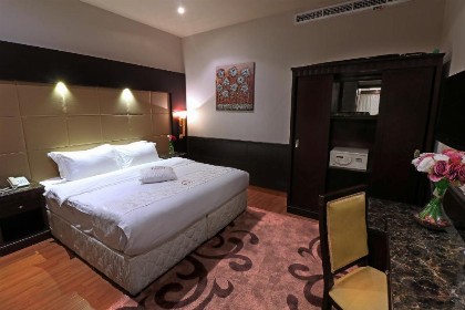 Orans Suites 4 - image 15