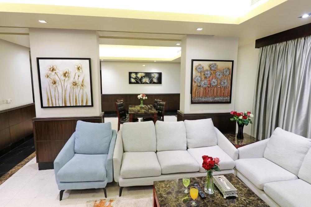 Orans Suites 4 - image 5