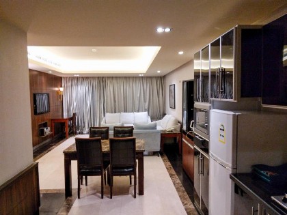 Orans Suites 4 - image 8