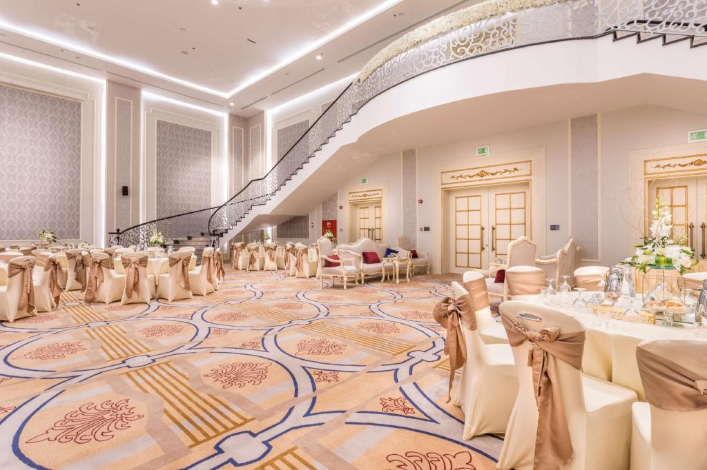 Radisson Blu Plaza Hotel Jeddah - image 4