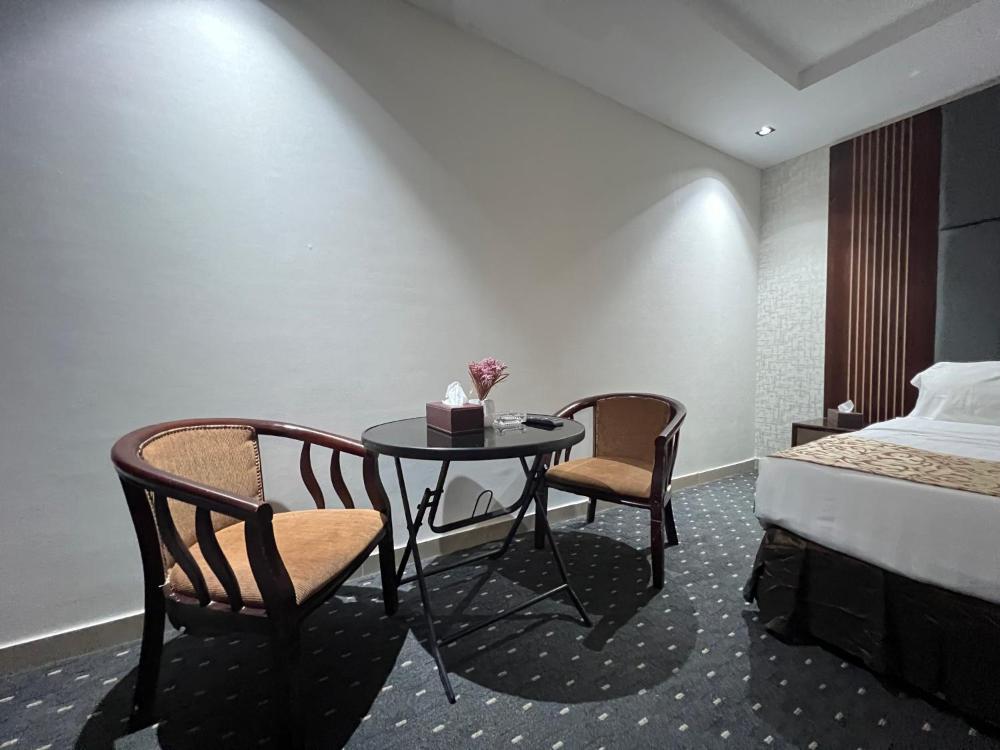 Rose Al Haditha Hotel - image 6