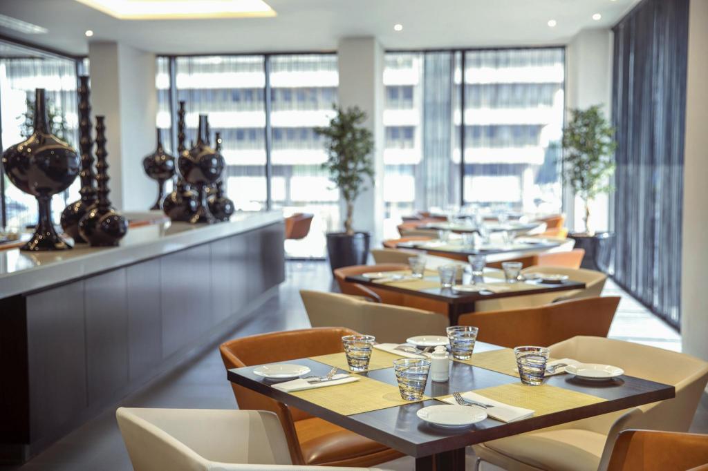 Centro Shaheen Jeddah By Rotana - image 3