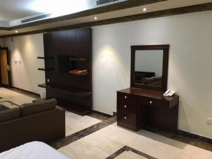 Nomas Aparthotel - image 18