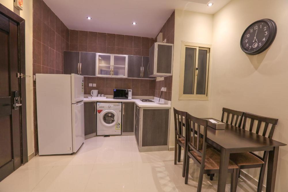 Al Itqan Apart-hotel - image 5