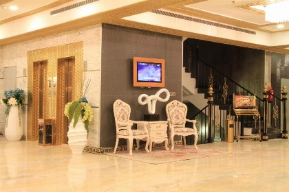 Rose Suite Operated by Suite Hotel Management - image 4