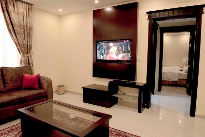 Rolana Furnished Apartments - image 13