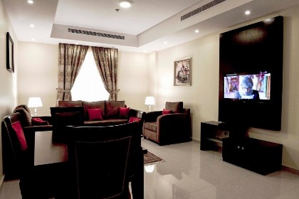 Rolana Furnished Apartments - image 8
