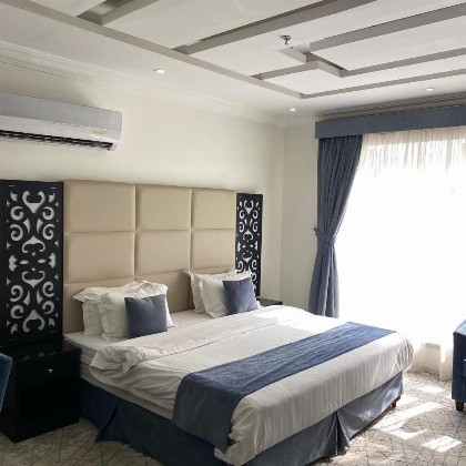 City Center Plaza Aparthotel - image 17