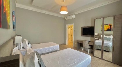 Loren Suites Corniche - image 15
