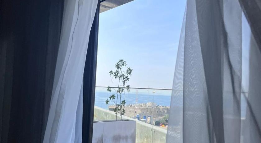 Loren Suites Corniche - image 6