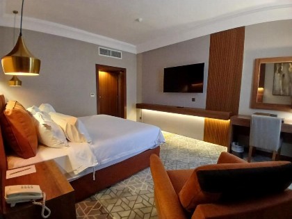 Crown Town Hotel - image 13