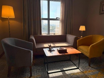 Crown Town Hotel - image 16