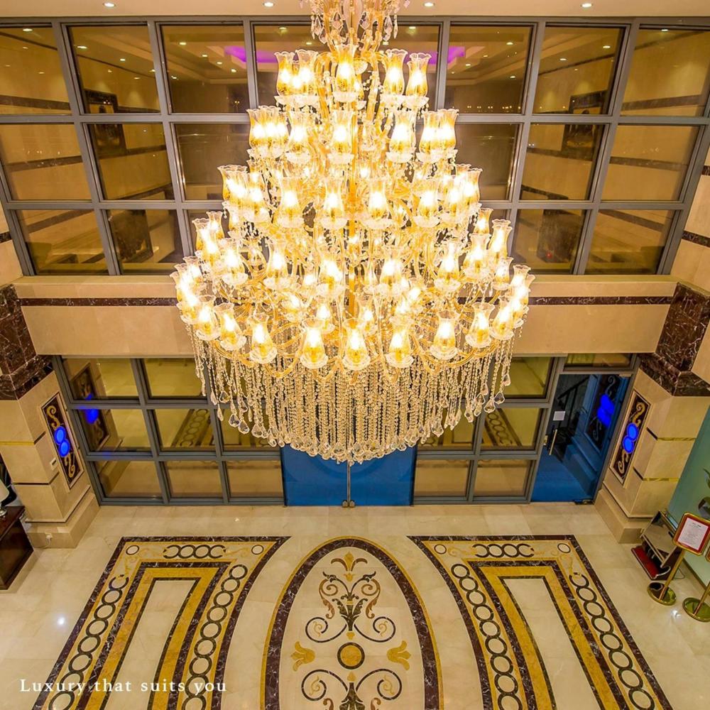 Crown Town Hotel - image 6
