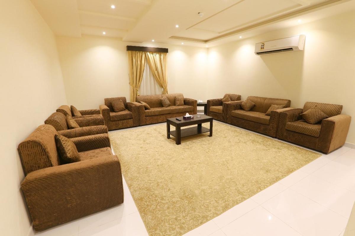 Al Manarat Al Raqiyah Furnished Units - image 3