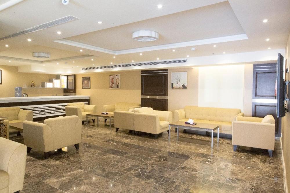 Al Manarat Al Raqiyah Furnished Units - image 5