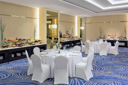 Radisson Blu Hotel Jeddah Al Salam - image 3