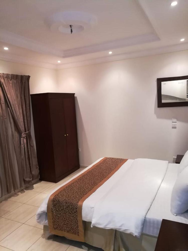Leen Aparthotel - image 5