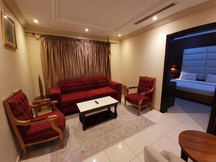 سفير جدة للشقق المخدومة - image 7