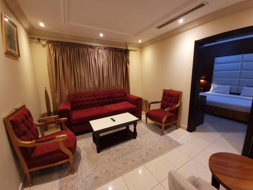 سفير جدة للشقق المخدومة - image 7