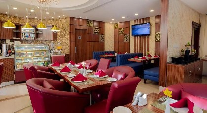 Sun Park Hotel Suites - image 10