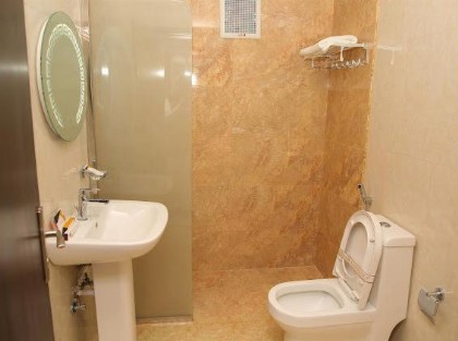Al Raha Apartment Hotel - image 3